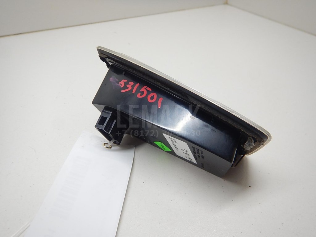 Фонарь задний внутренний правый