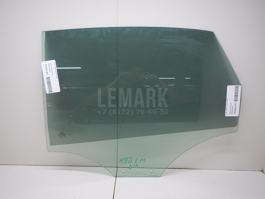 Стекло двери задней левой
