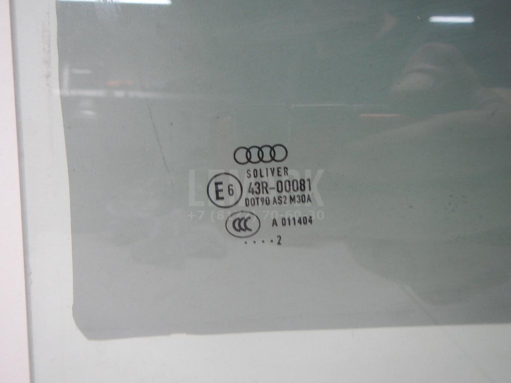 Стекло двери задней левой