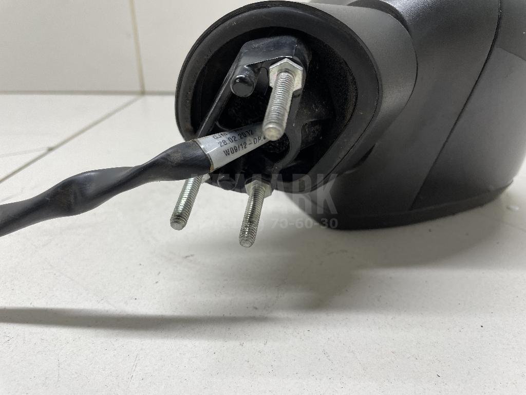 Зеркало правое электрическое