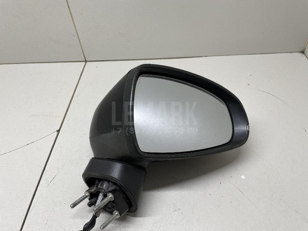 Зеркало правое электрическое