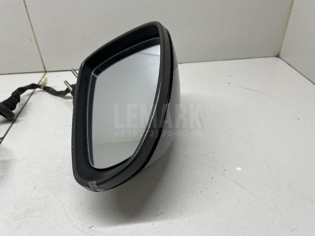 Зеркало правое электрическое