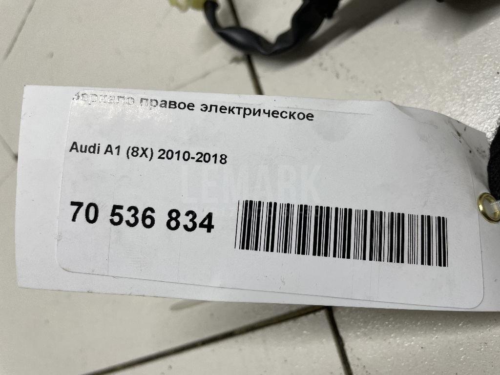 Зеркало правое электрическое