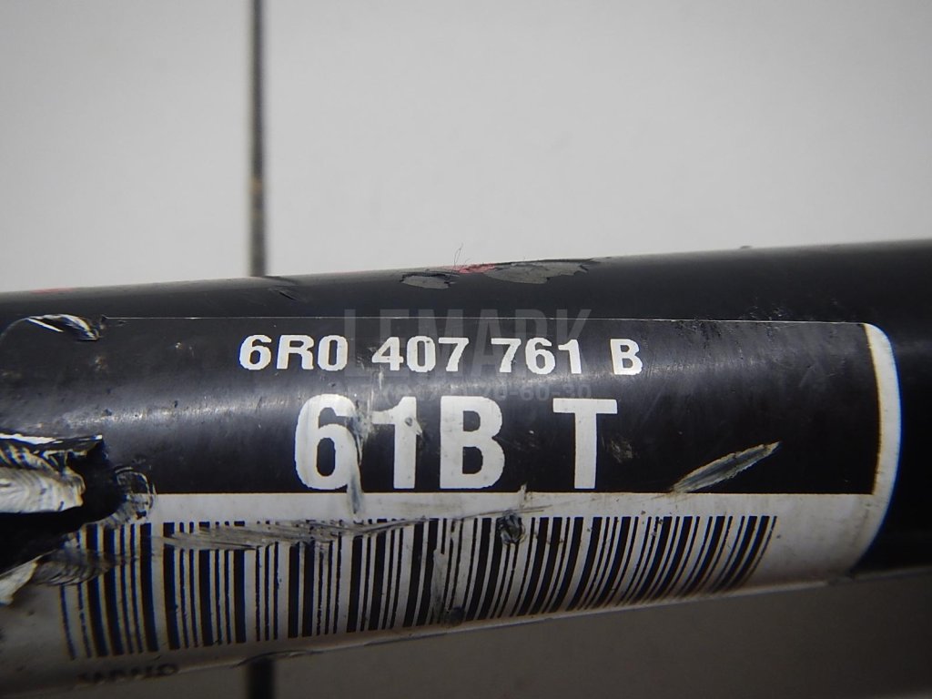 Полуось передняя левая