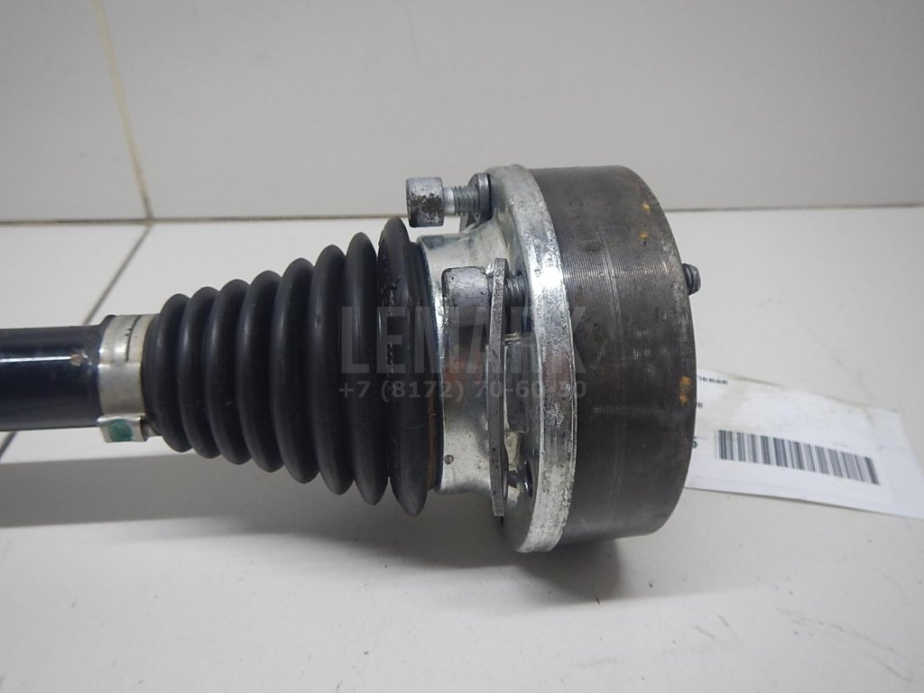 Полуось передняя левая
