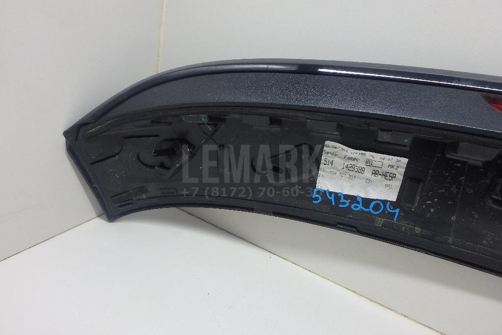 Спойлер (дефлектор) багажника