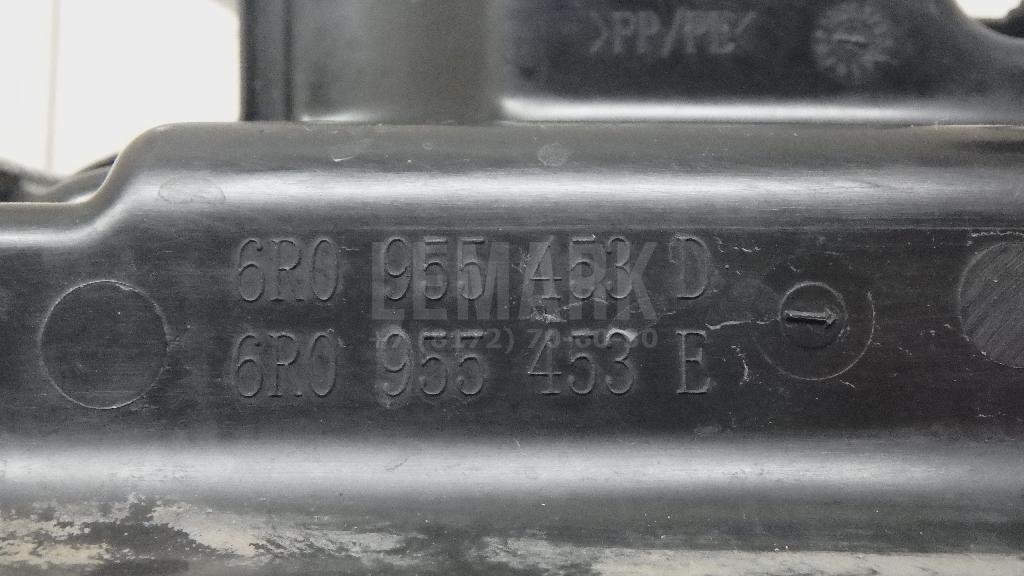 Бачок омывателя лобового стекла