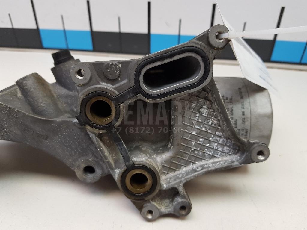 Кронштейн масляного фильтра