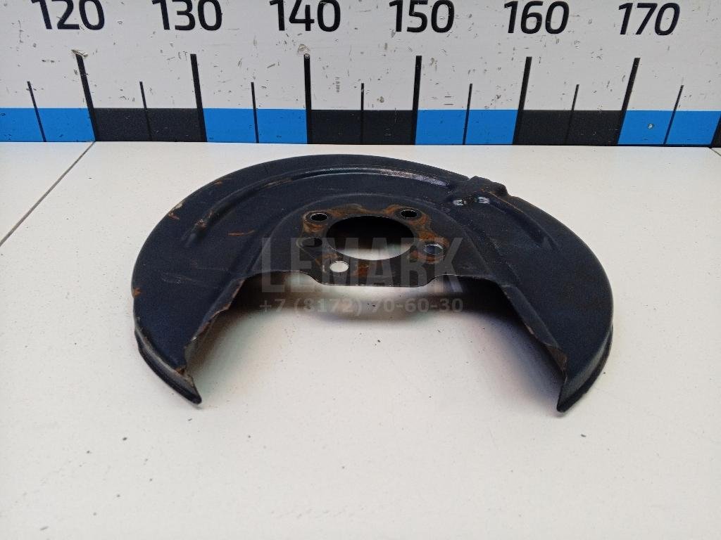 Щит опорный задний правый