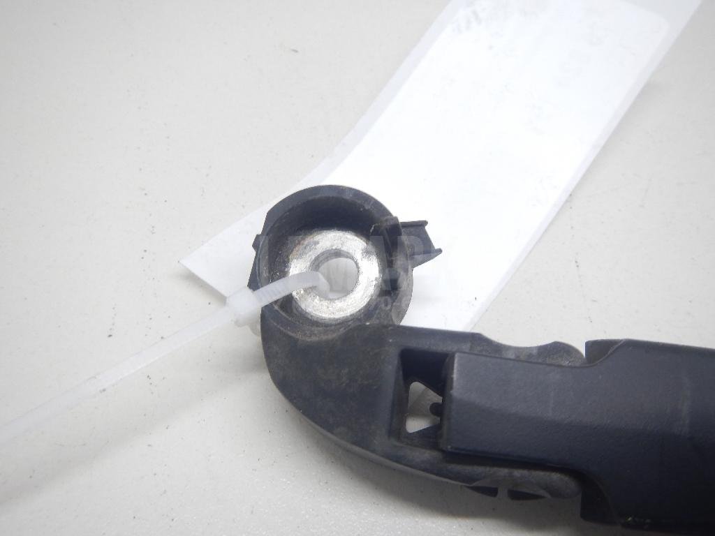 Поводок стеклоочистителя заднего