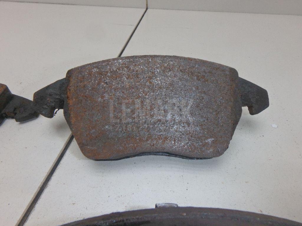 Колодки тормозные передние к-кт