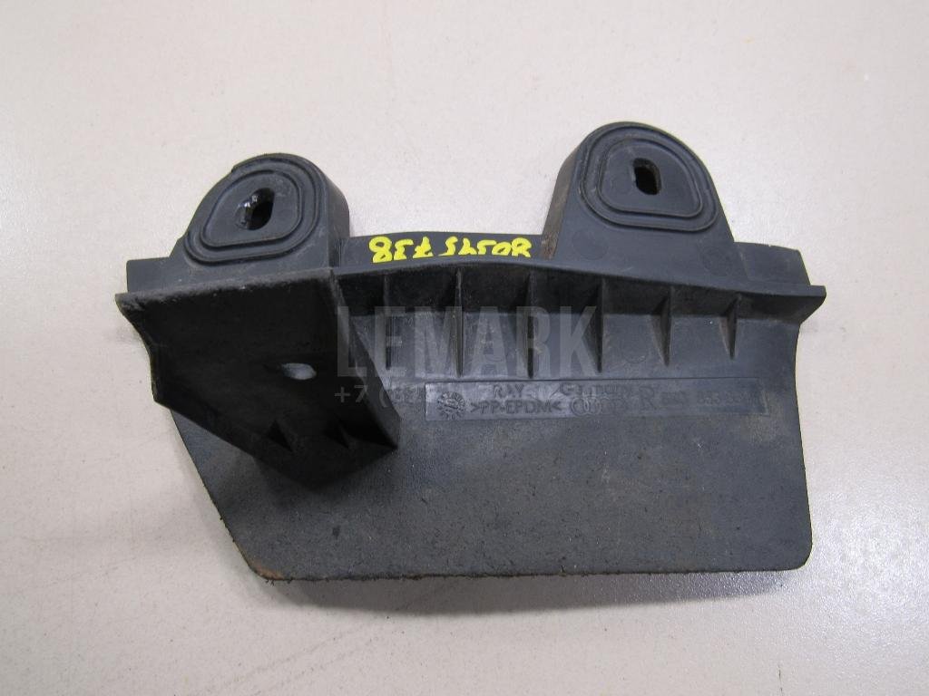 Брызговик задний правый