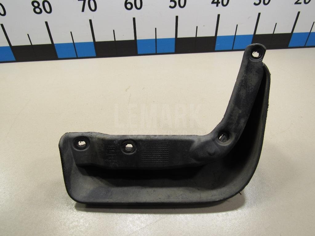 Брызговик передний левый для  Audi A3 [8V] 2013-2020