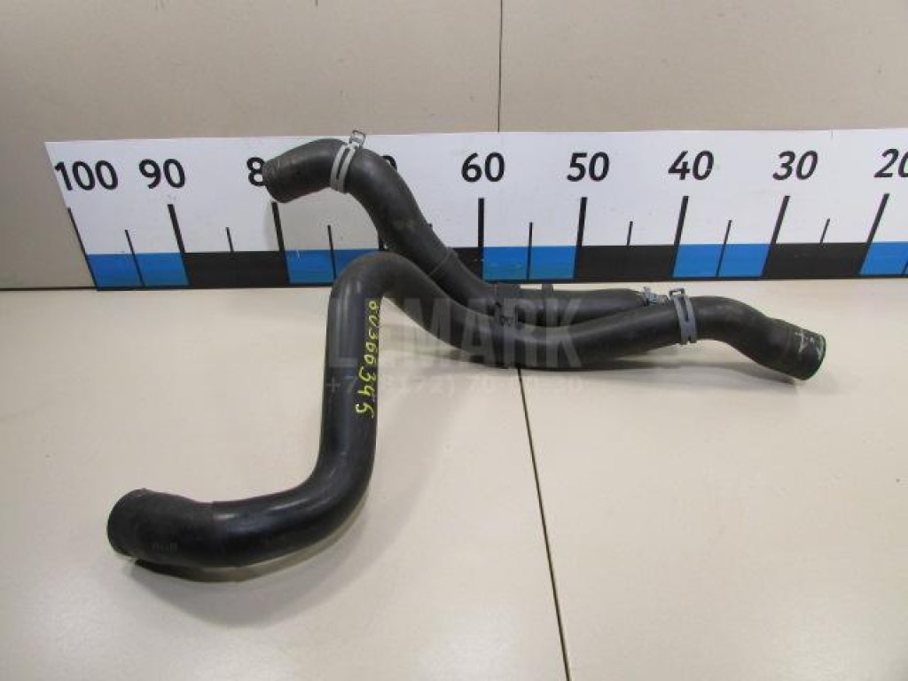 Патрубок радиатора