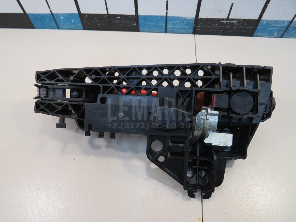 Ручка двери задней наружная правая