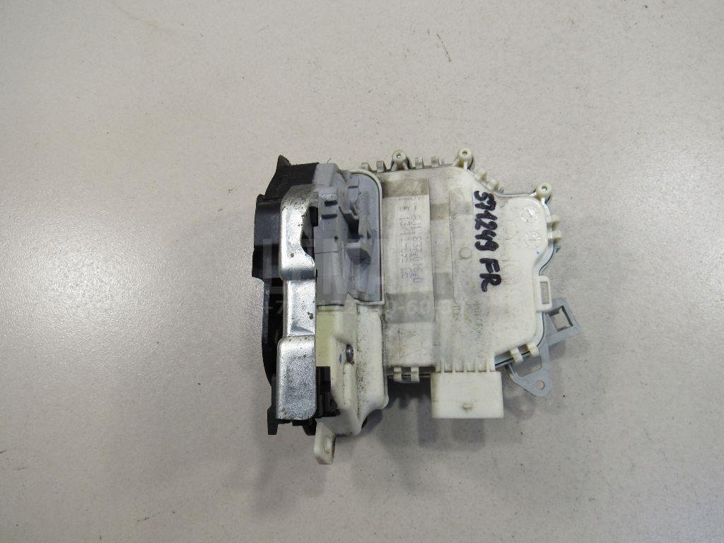 Замок двери передней правой