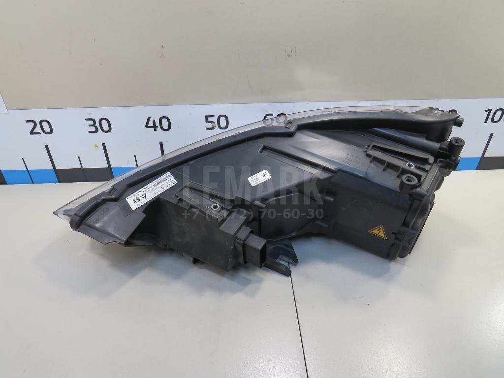 Фара правая для  Audi A3 (8Y) 2020