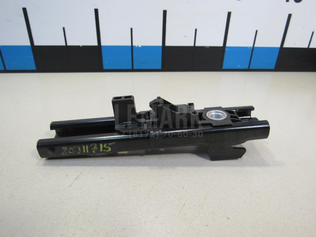 Механизм регулировки ремня безопасности