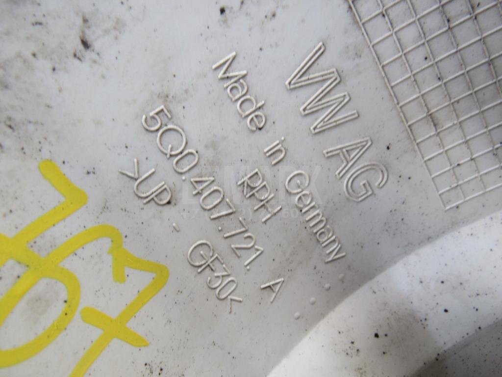 Пыльник (п.п.к.) для  Audi A3 [8PA] Sportback 2004-2013