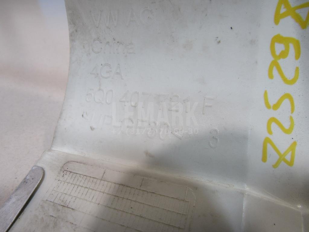 Пыльник (п.п.к.) для  Audi A3 [8PA] Sportback 2004-2013