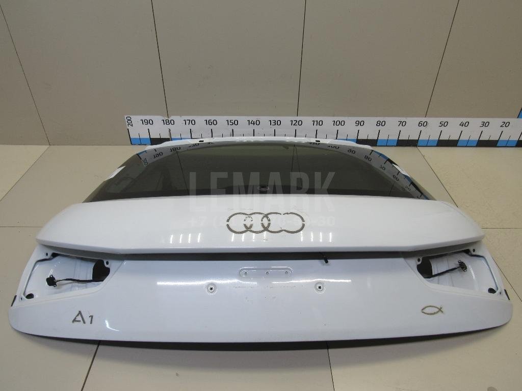 Дверь багажника со стеклом