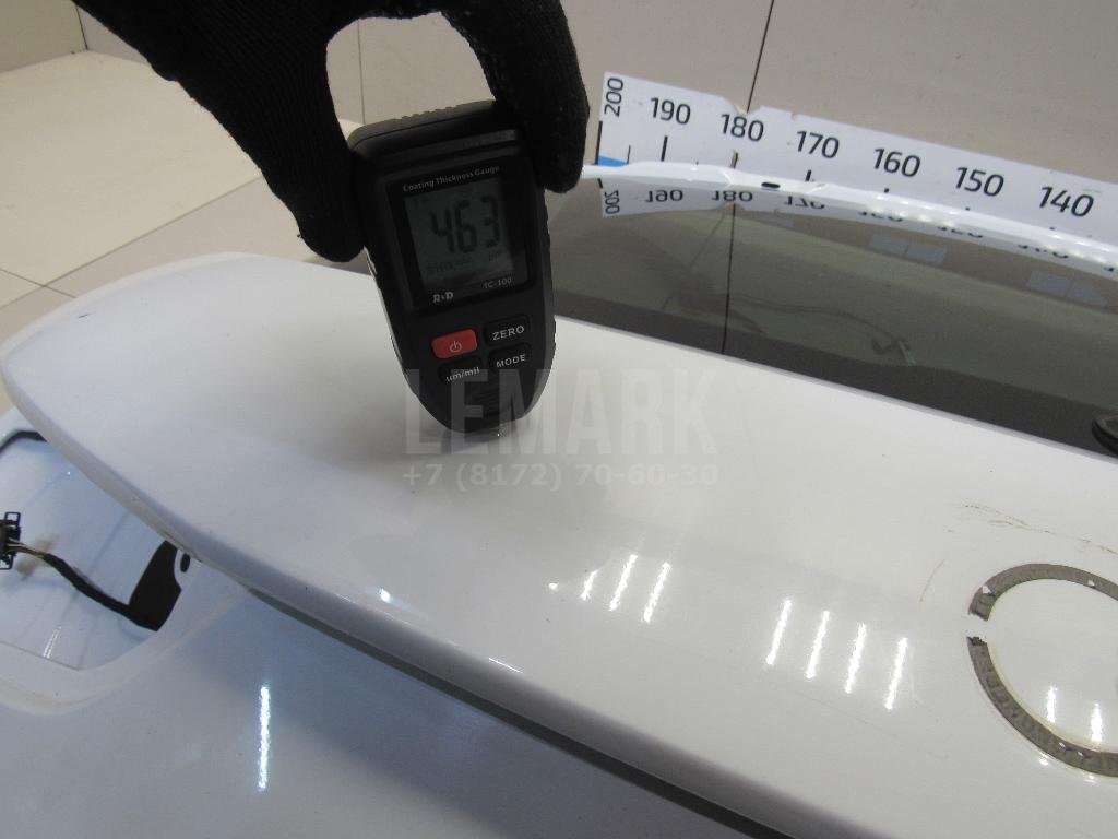 Дверь багажника со стеклом