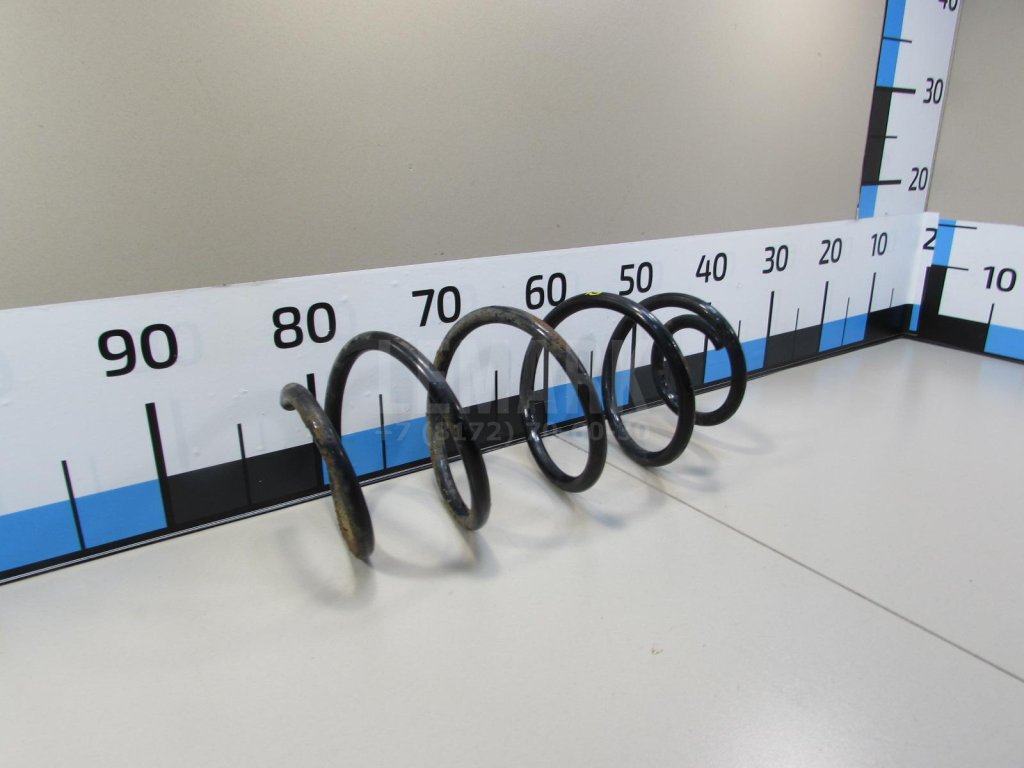 Пружина передняя