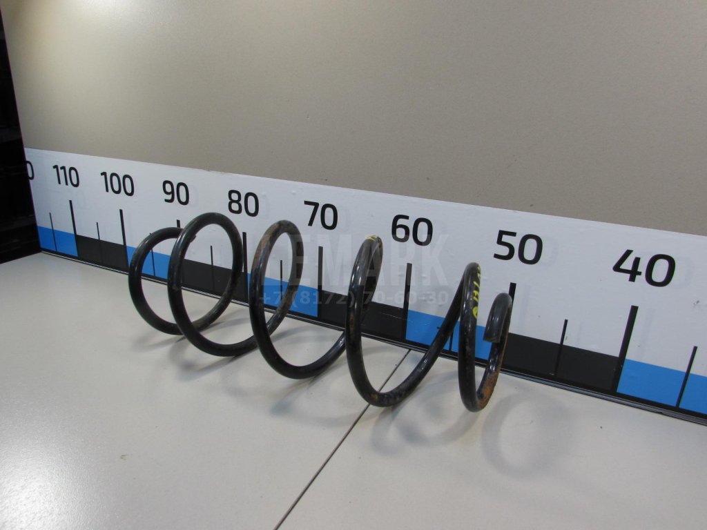 Пружина передняя