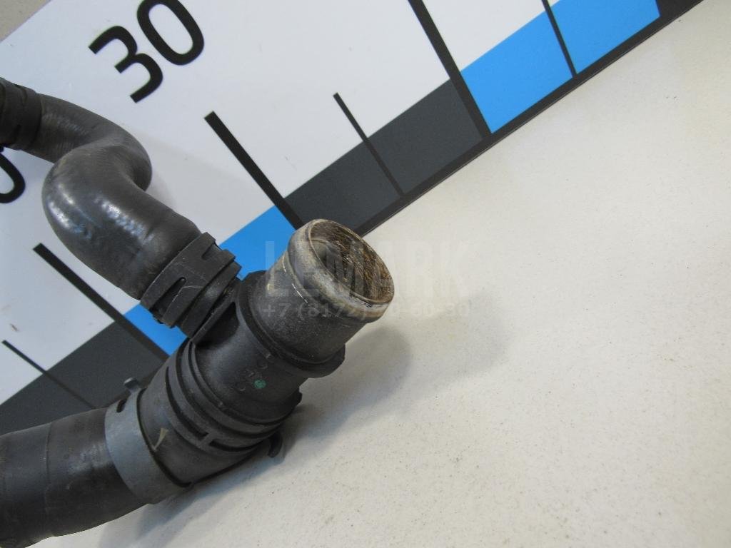 Патрубок радиатора