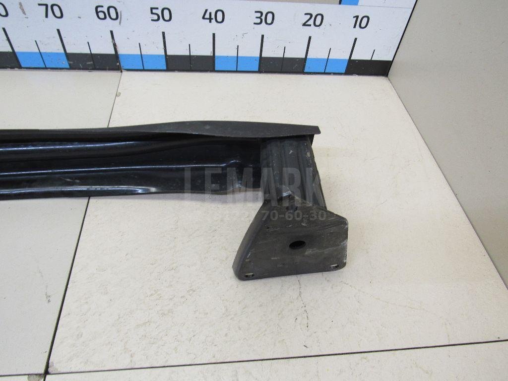 Усилитель заднего бампера