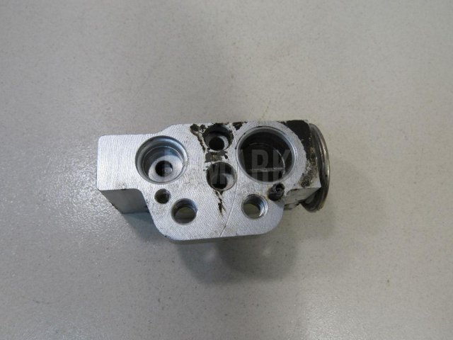 Клапан кондиционера