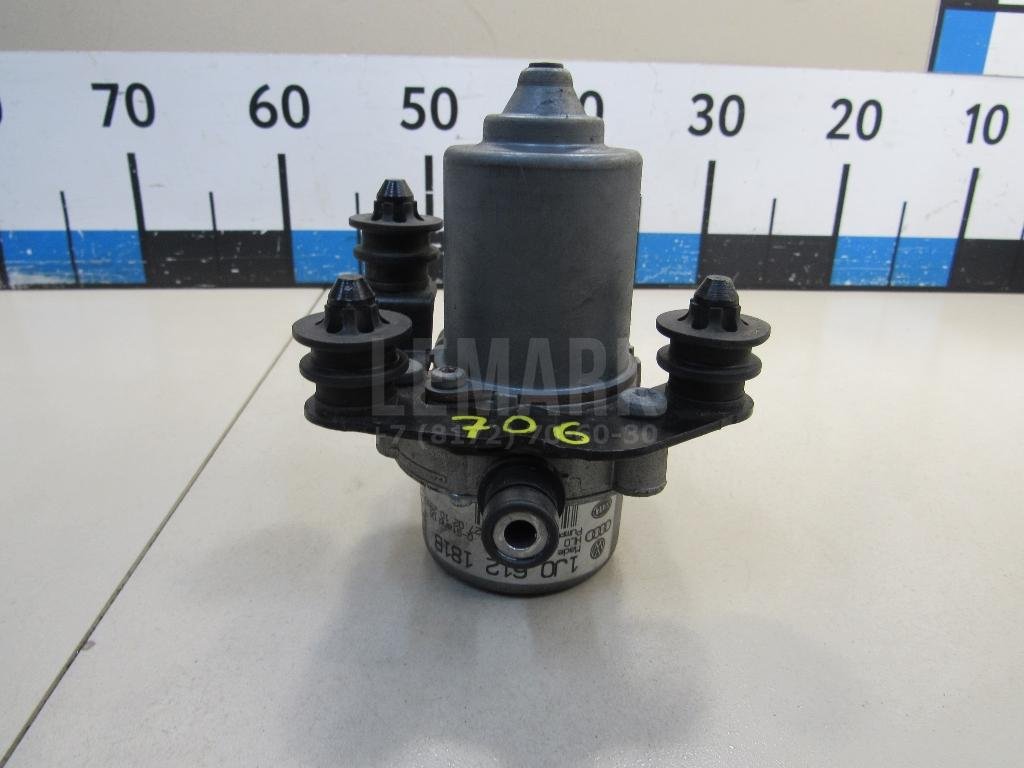 Насос вакуумный