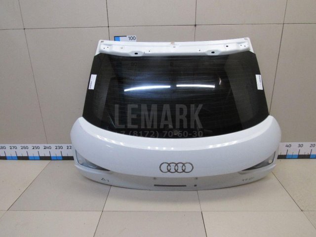 Дверь багажника со стеклом