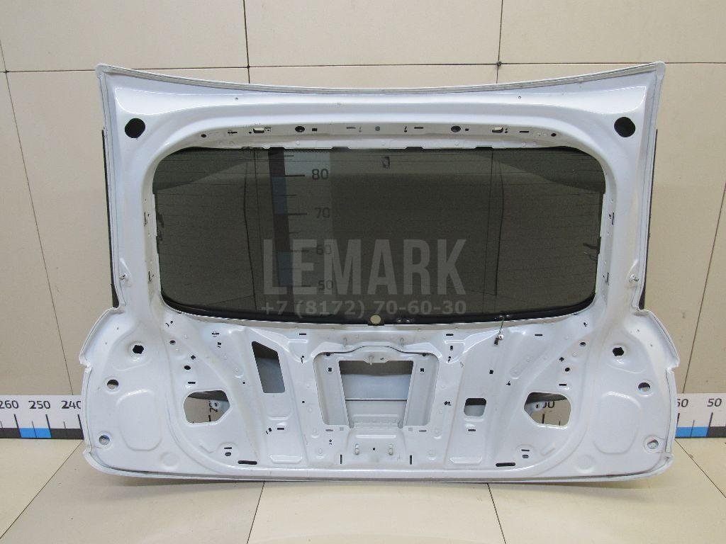Дверь багажника со стеклом