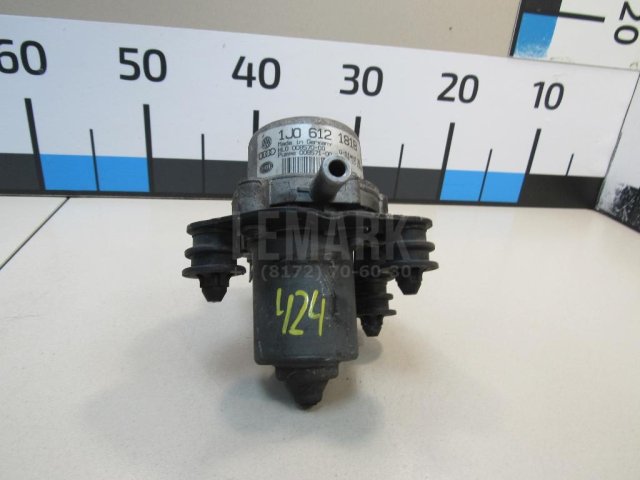 Насос вакуумный