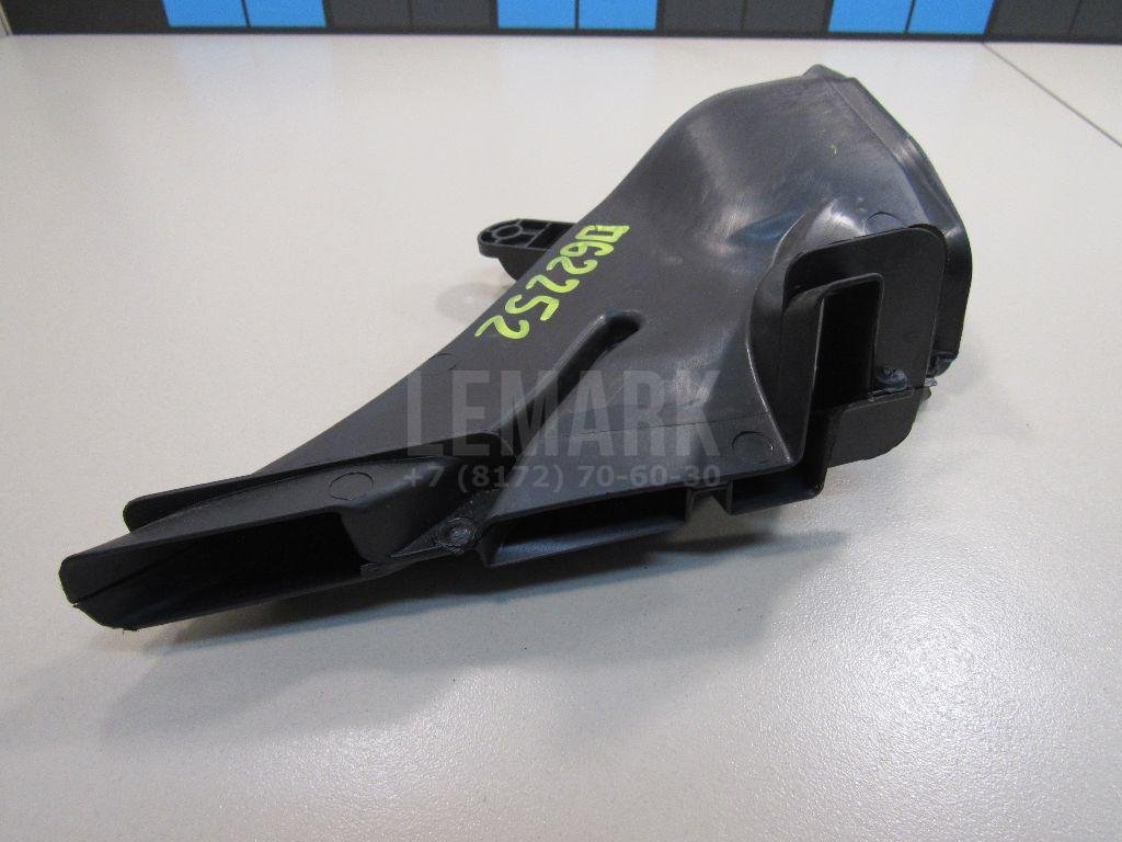 Воздуховод отопителя