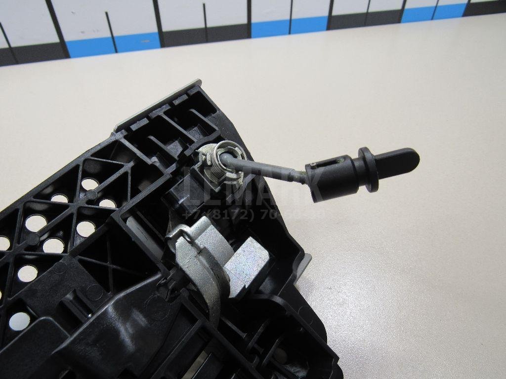 Ручка двери передней наружная правая