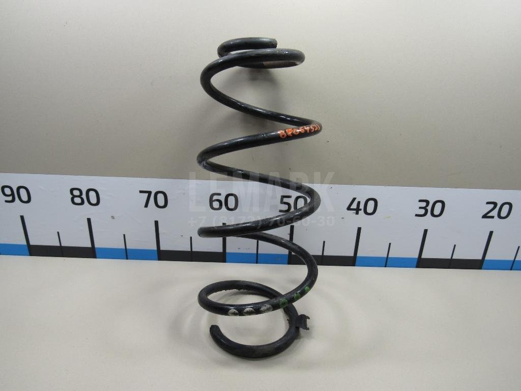 Пружина передняя