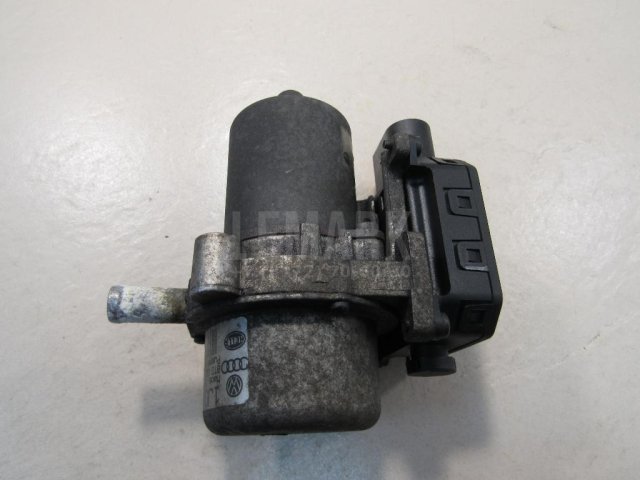 Насос вакуумный