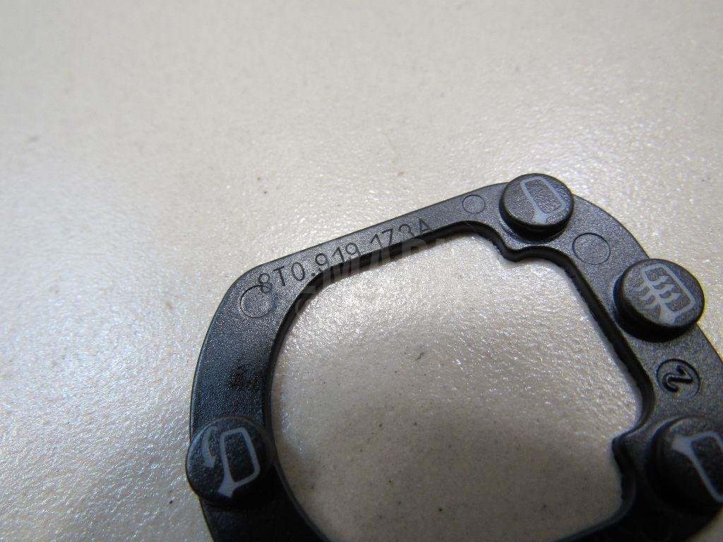 Накладка (кузов внутри)