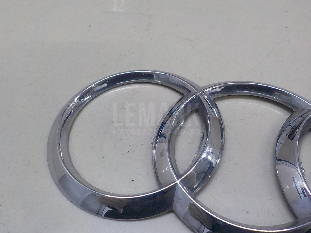 Эмблема на крышку багажника