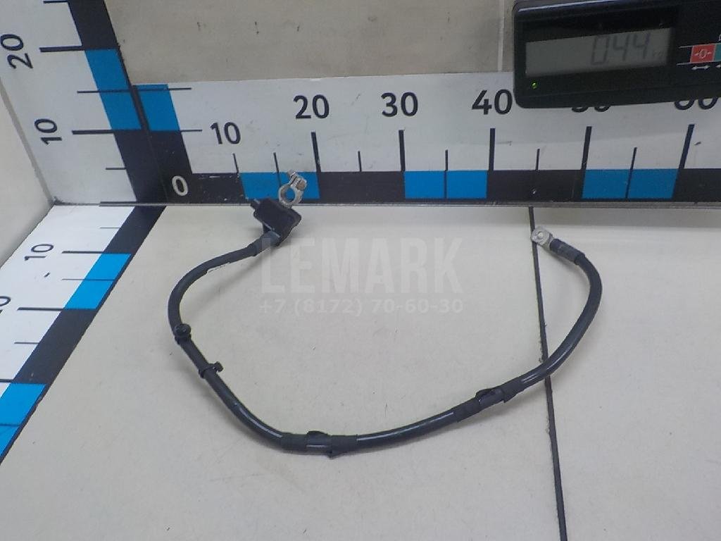 Клемма аккумулятора минус