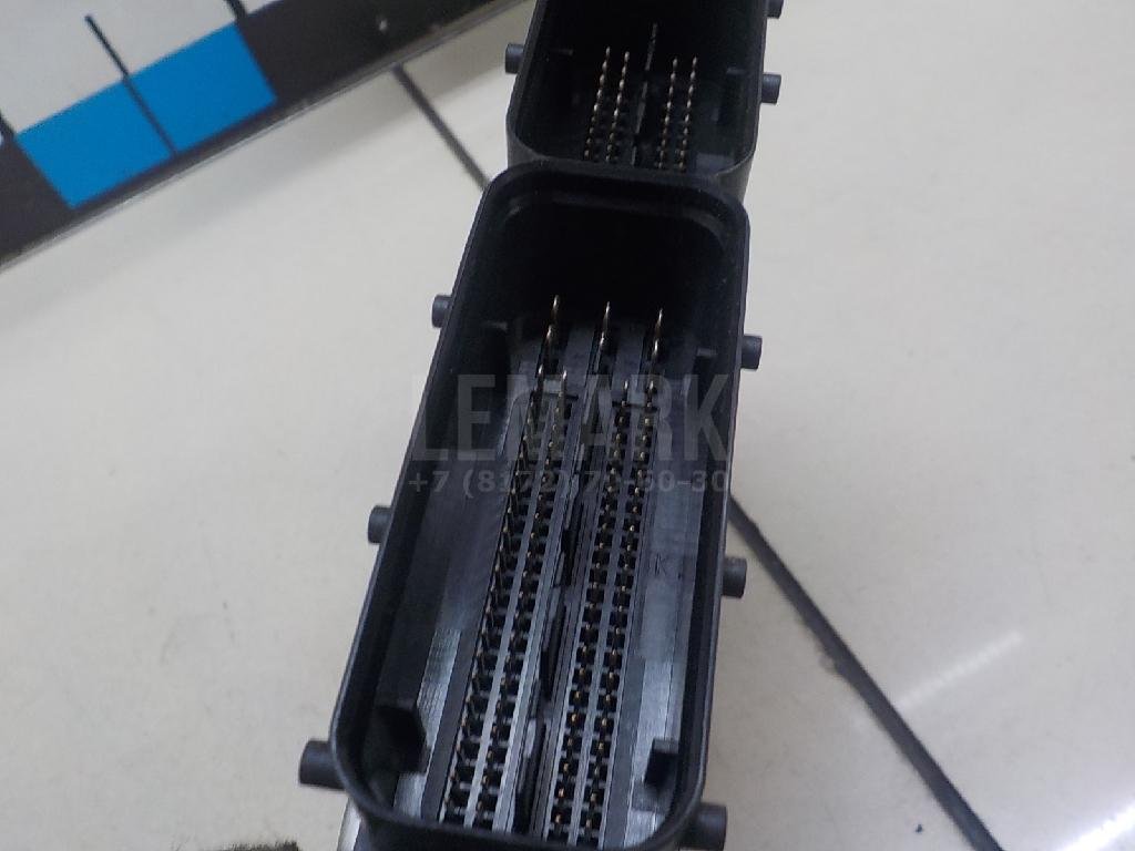 Блок управления двигателем