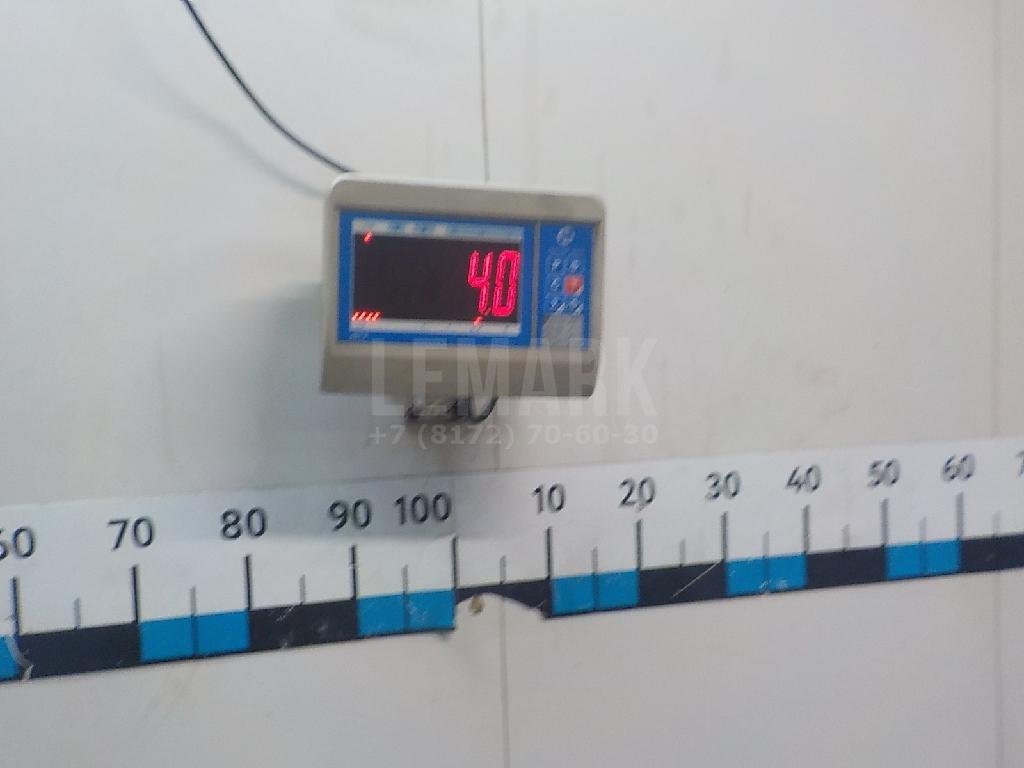 Усилитель заднего бампера