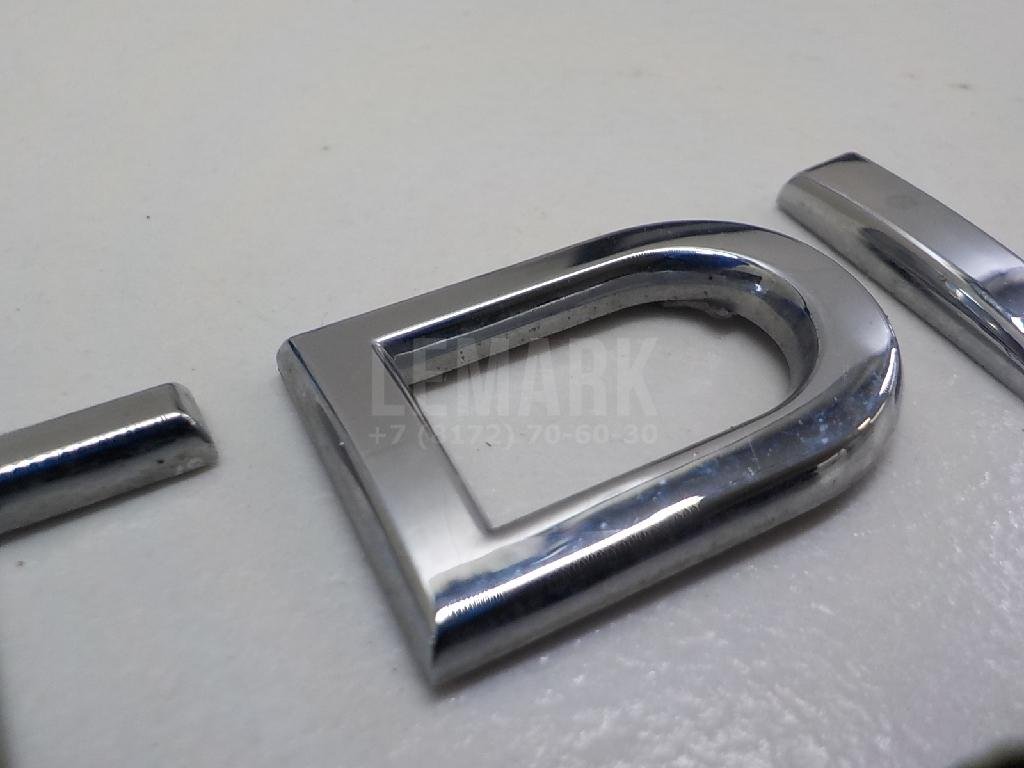 Эмблема на крышку багажника