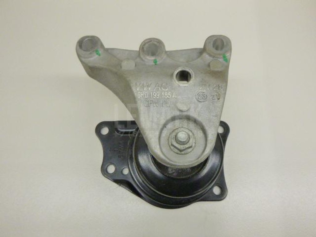 Опора двигателя правая