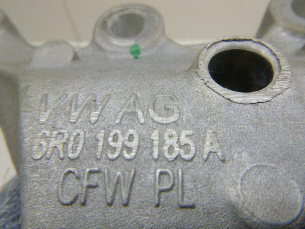 Опора двигателя правая