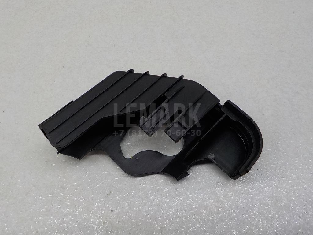 Фиксатор замка двери