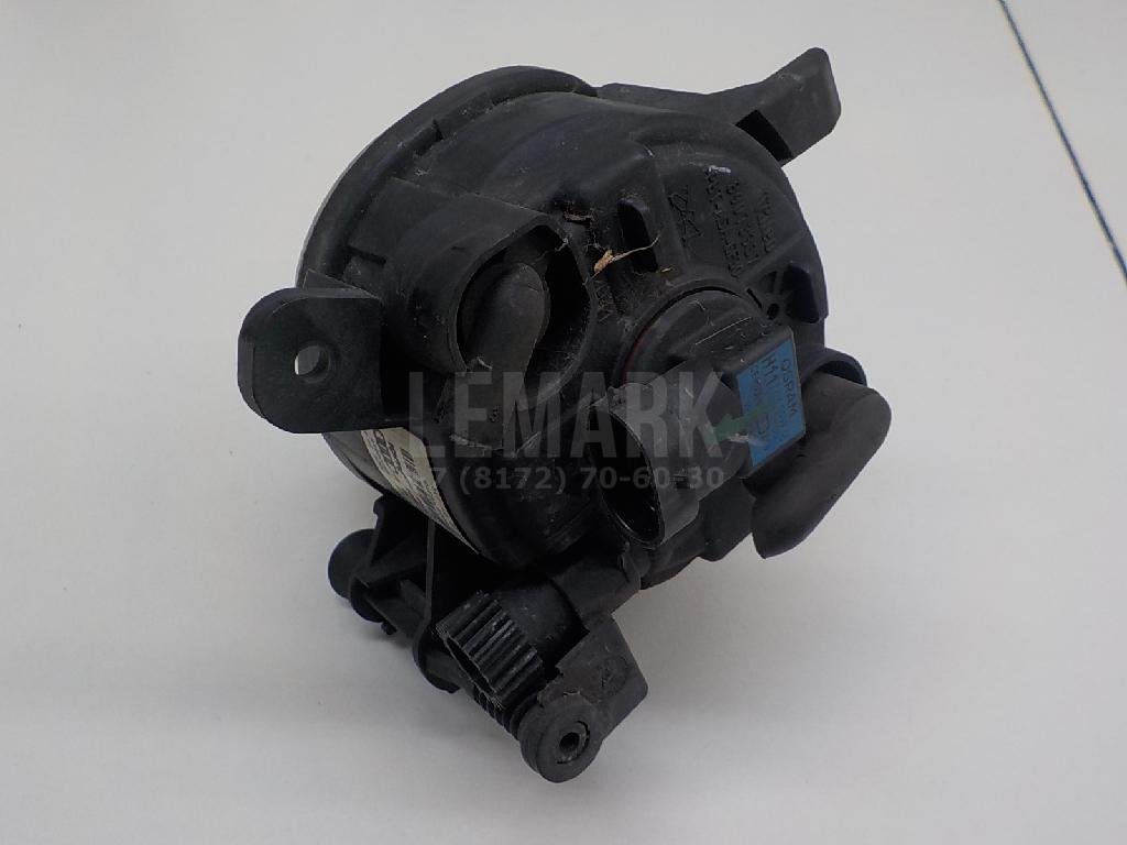 Фара противотуманная левая