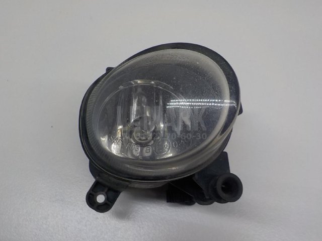 Фара противотуманная правая